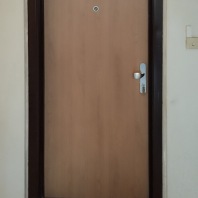 Bezpečnostní dveře do paneláku 5
